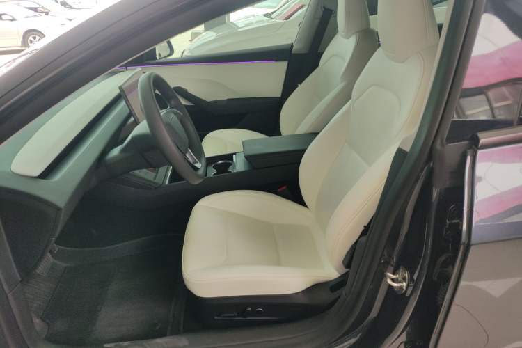 Used Tesla Model 3 2023 Rear-Wheel-Drive Version Left Front Seat