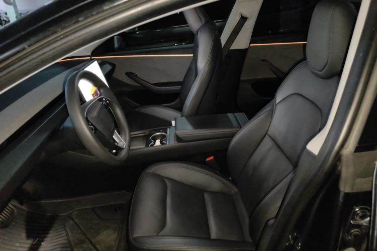 Used Tesla Model 3 2023 Rear-Wheel-Drive Version Left Front Seat