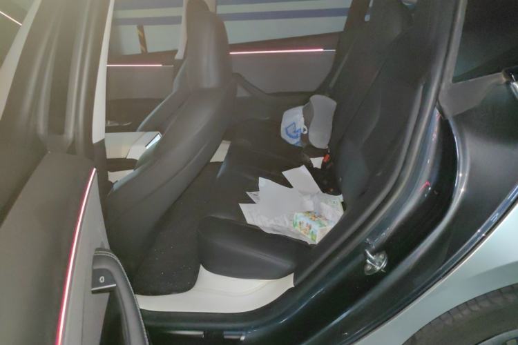 Used Tesla Model 3 2023 Rear-Wheel-Drive Version Left Rear Seat