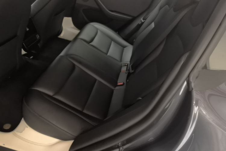Used Tesla Model 3 2023 Rear-Wheel-Drive Version Left Rear Seat