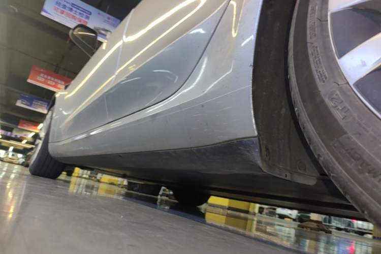 Used Tesla Model 3 2023 Rear-Wheel-Drive Version Left Side Sill