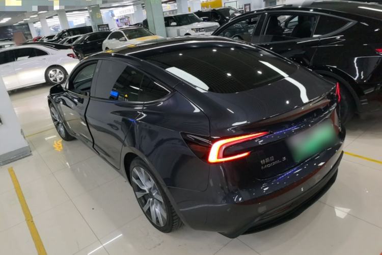 Used Tesla Model 3 2023 Rear-Wheel-Drive Version Rear Left 45 Deg