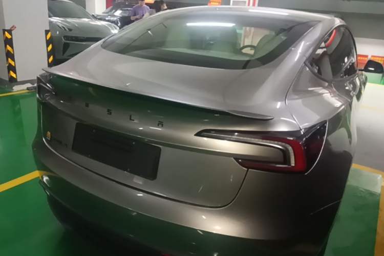 Used Tesla Model 3 2023 Rear-Wheel-Drive Version Rear Right 45 Deg