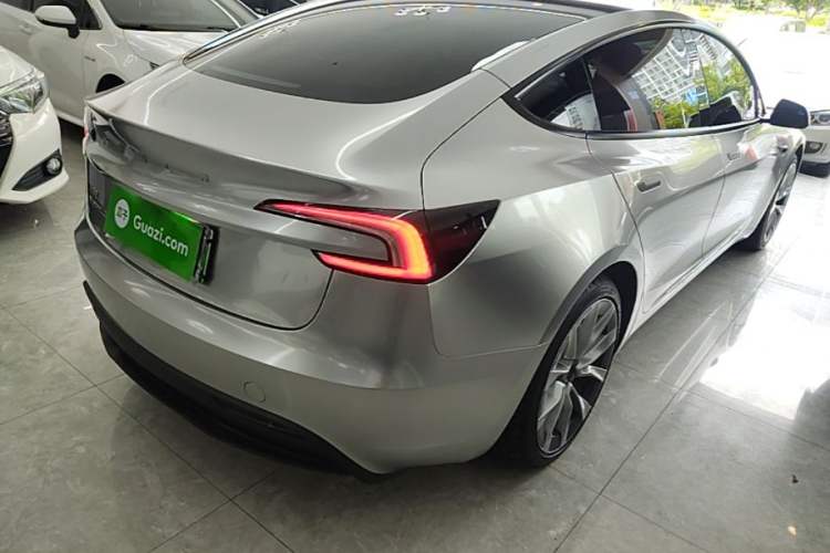 Used Tesla Model 3 2023 Rear-Wheel-Drive Version Rear Right 45 Deg