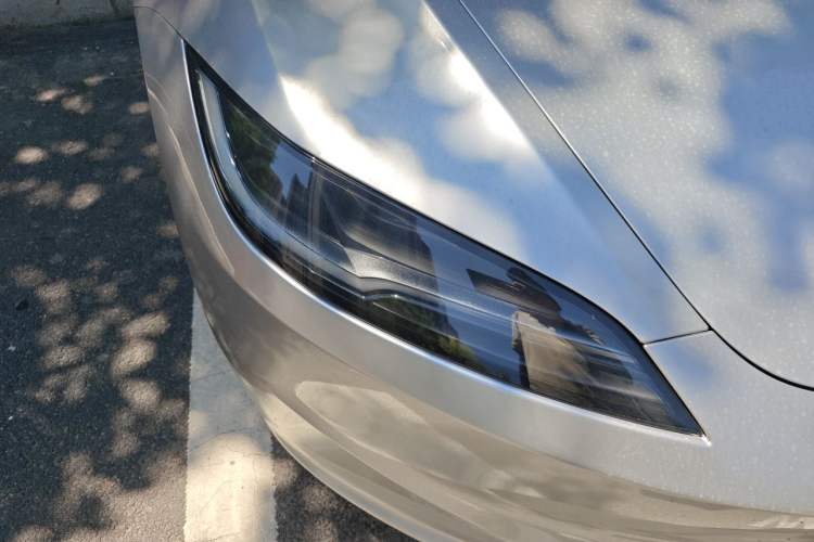 Used Tesla Model 3 2023 Long-Range All-Wheel-Drive Version Right Front Headlight