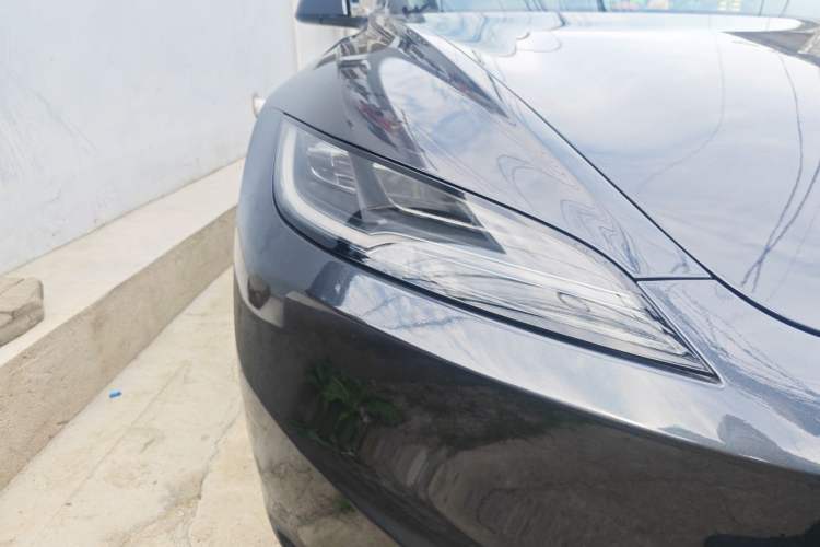 Used Tesla Model 3 2023 Rear-Wheel-Drive Version Right Front Headlight