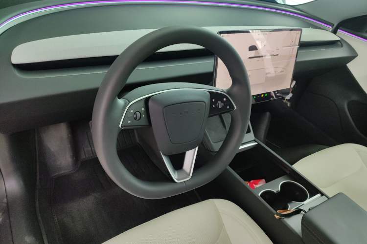 Used Tesla Model 3 2023 Rear-Wheel-Drive Version Steering Wheel