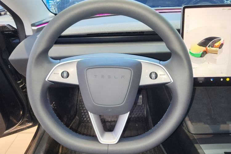 Used Tesla Model 3 2023 Rear-Wheel-Drive Version Steering Wheel