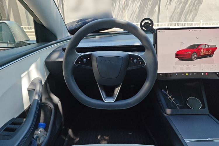 Used Tesla Model 3 2023 Long-Range All-Wheel-Drive Version Steering Wheel