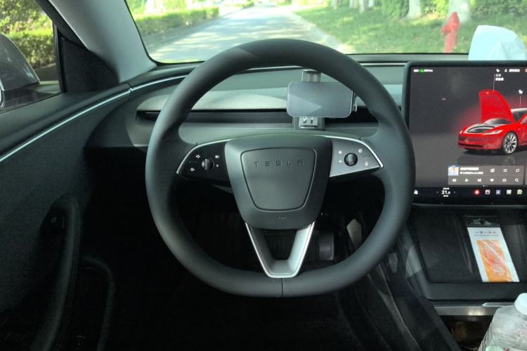 Used Tesla Model 3 2023 Rear-Wheel-Drive Version Steering Wheel