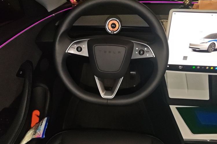 Used Tesla Model 3 2023 Long-Range All-Wheel-Drive Version Steering Wheel