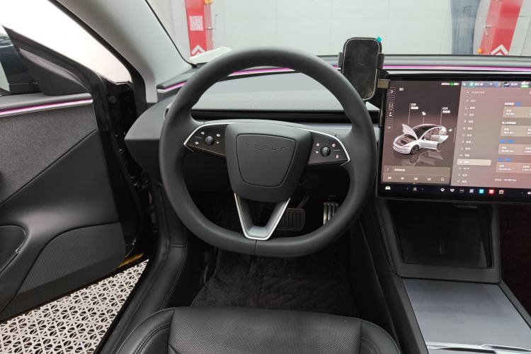 Used Tesla Model 3 2023 Rear-Wheel-Drive Version Steering Wheel