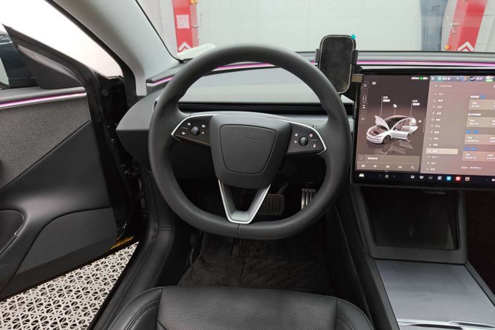 Used Tesla Model 3 2023 Rear-Wheel-Drive Version Steering Wheel