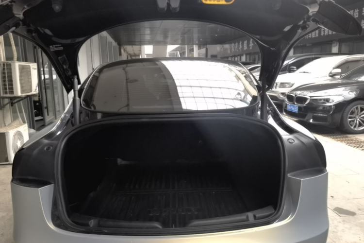 Used Tesla Model 3 2023 Rear-Wheel-Drive Version Trunk