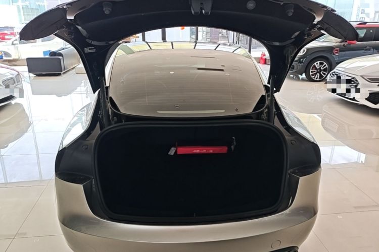 Used Tesla Model 3 2023 Rear-Wheel-Drive Version Trunk