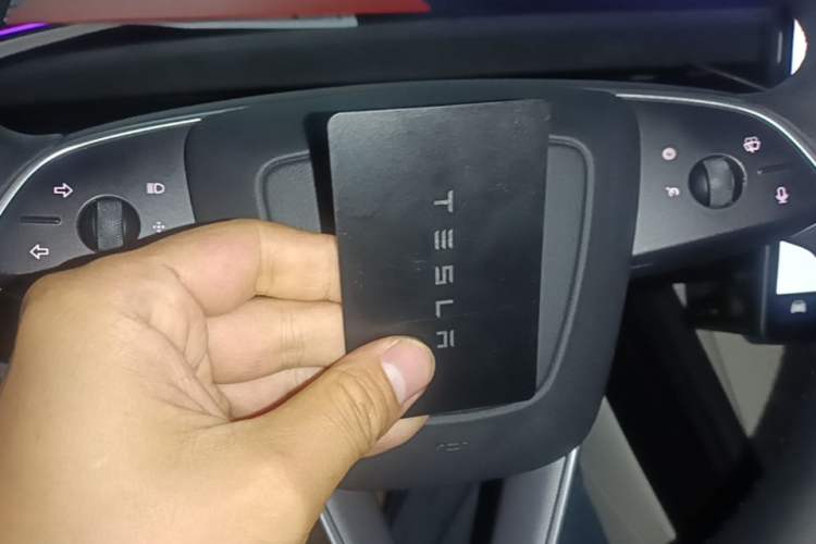 Used Tesla Model 3 2023 Rear-Wheel-Drive Version Vehicle Key