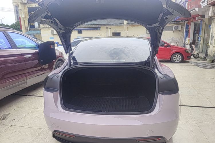 Used Tesla Model 3 2023 Rear-Wheel-Drive Version Trunk