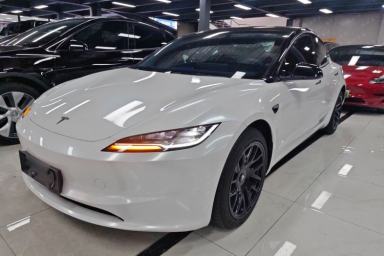 Used Tesla Model 3 2023 Long-Range All-Wheel-Drive Version