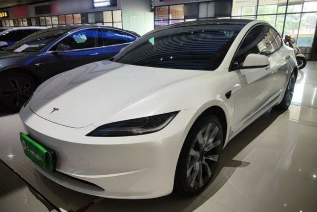 Used Tesla Model 3 2023 Rear-Wheel-Drive Version