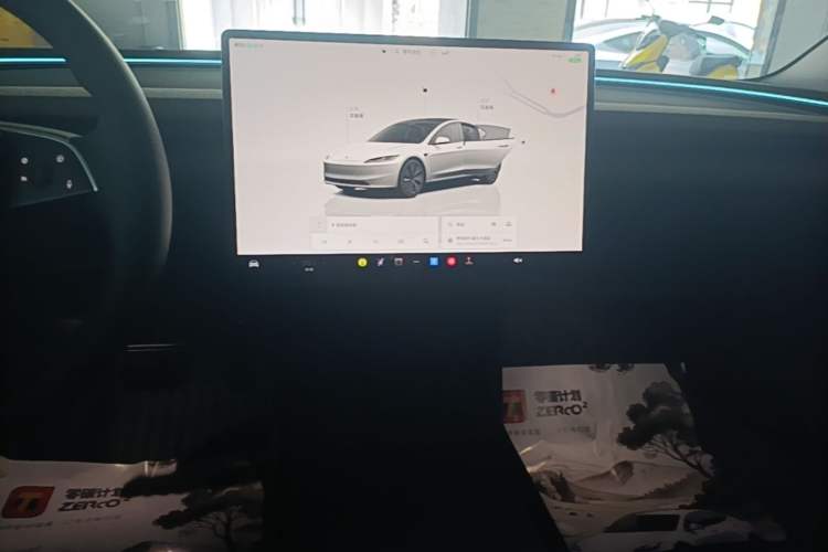 Used Tesla Model 3 2023 Rear-Wheel-Drive Version Audio And AC Panel
