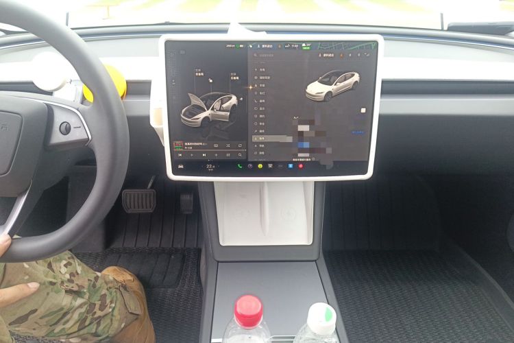 Used Tesla Model 3 2023 Rear-Wheel-Drive Version Audio And AC Panel