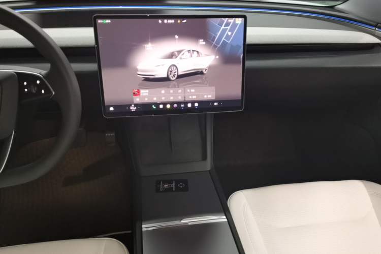 Used Tesla Model 3 2023 Long-Range All-Wheel-Drive Version Audio And AC Panel