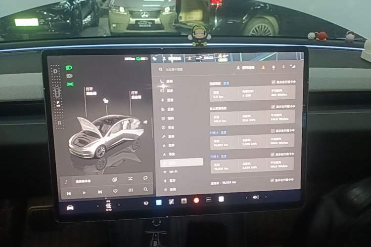 Used Tesla Model 3 2023 Long-Range All-Wheel-Drive Version Audio And AC Panel
