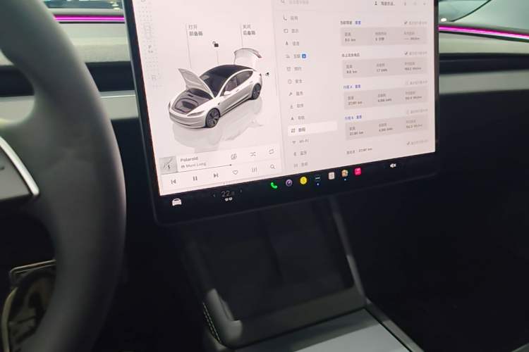 Used Tesla Model 3 2023 Rear-Wheel-Drive Version Audio And AC Panel