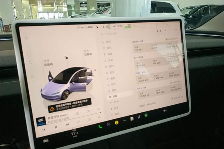 Used Tesla Model 3 2023 Rear-Wheel-Drive Version Audio And AC Panel