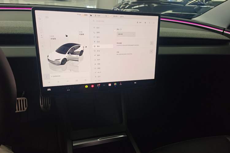 Used Tesla Model 3 2023 Rear-Wheel-Drive Version Audio And AC Panel