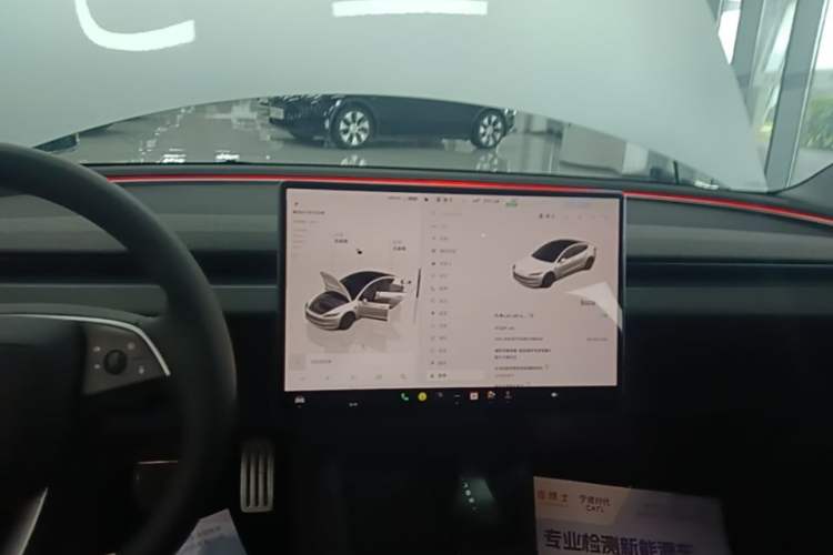 Used Tesla Model 3 2023 Rear-Wheel-Drive Version Audio And AC Panel