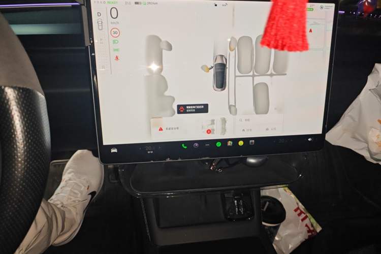 Used Tesla Model 3 2023 Rear-Wheel-Drive Version Audio And AC Panel