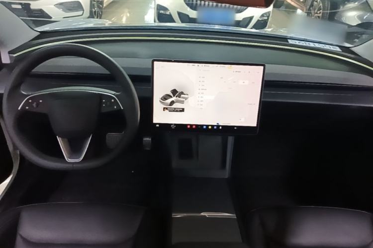 Used Tesla Model 3 2023 Rear-Wheel-Drive Version Center Console