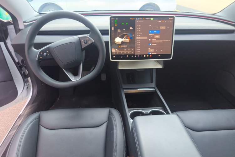 Used Tesla Model 3 2023 Rear-Wheel-Drive Version Center Console