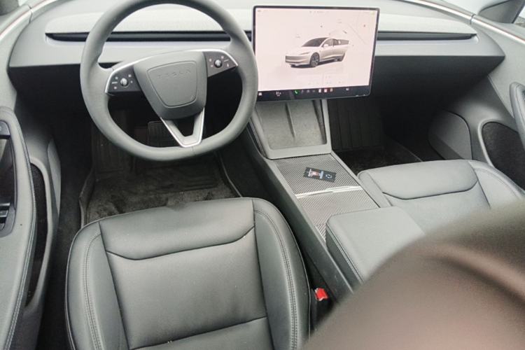 Used Tesla Model 3 2023 Rear-Wheel-Drive Version Center Console