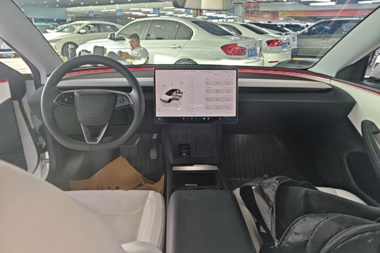 Used Tesla Model 3 2023 Rear-Wheel-Drive Version Center Console