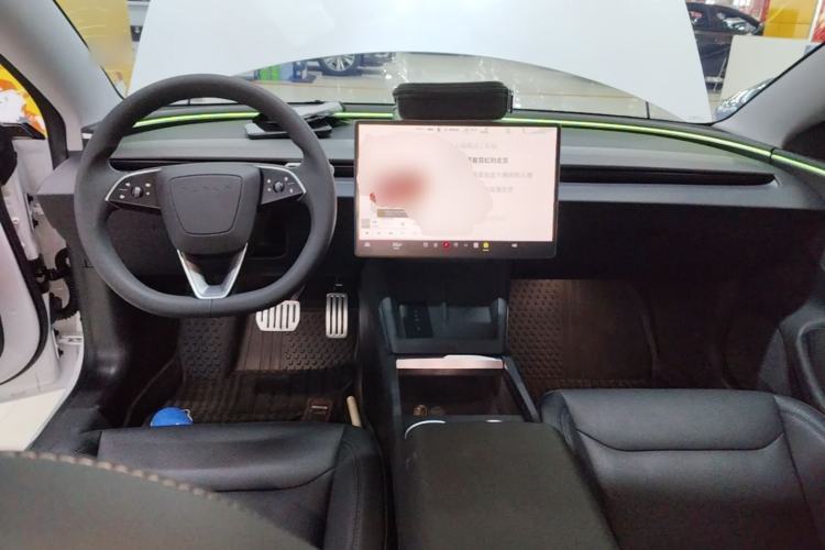 Used Tesla Model 3 2023 Long-Range All-Wheel-Drive Version Center Console