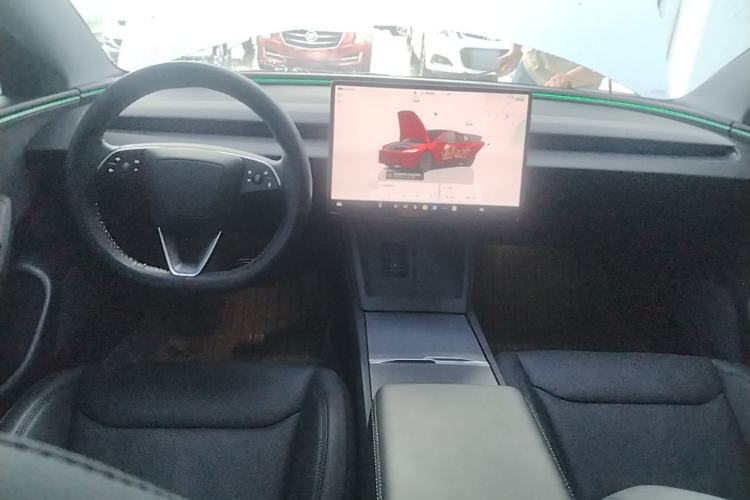 Used Tesla Model 3 2023 Long-Range All-Wheel-Drive Version Center Console