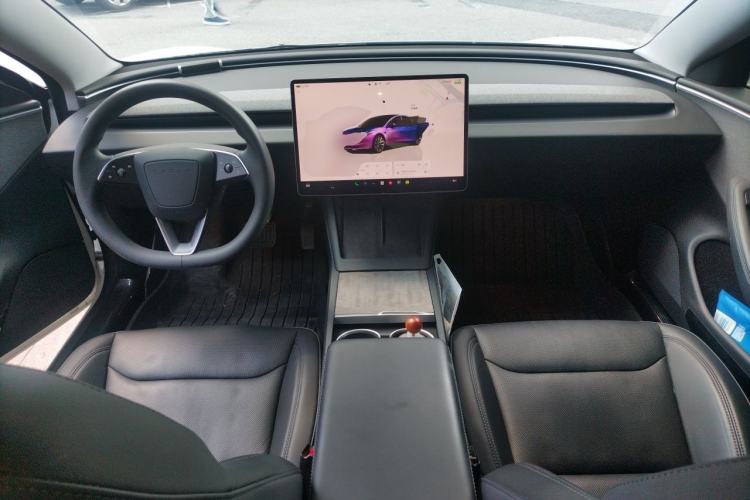 Used Tesla Model 3 2023 Rear-Wheel-Drive Version Center Console