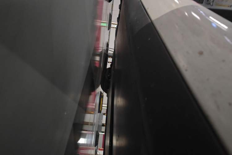 Used Tesla Model 3 2023 Rear-Wheel-Drive Version Chassis Front Right