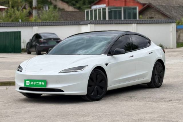 Used Tesla Model 3 2023 Rear-Wheel-Drive Version