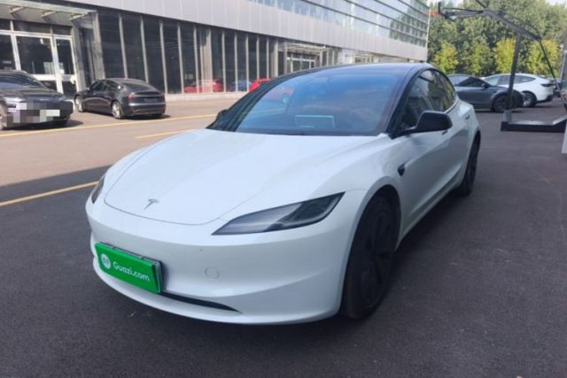 Used Tesla Model 3 2023 Rear-Wheel-Drive Version