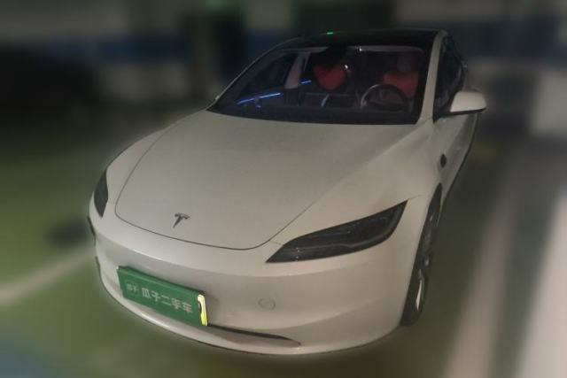 Used Tesla Model 3 2023 Long-Range All-Wheel-Drive Version