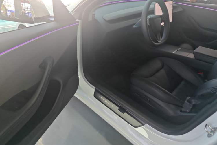 Used Tesla Model 3 2023 Rear-Wheel-Drive Version Driver Seat