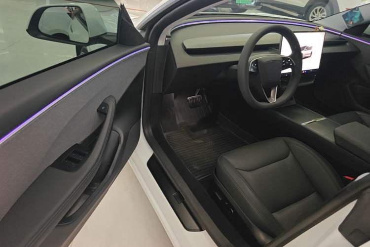 Used Tesla Model 3 2023 Rear-Wheel-Drive Version Driver Seat