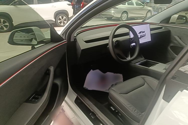 Used Tesla Model 3 2023 Long-Range All-Wheel-Drive Version Driver Seat