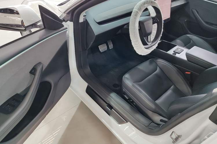 Used Tesla Model 3 2023 Rear-Wheel-Drive Version Driver Seat