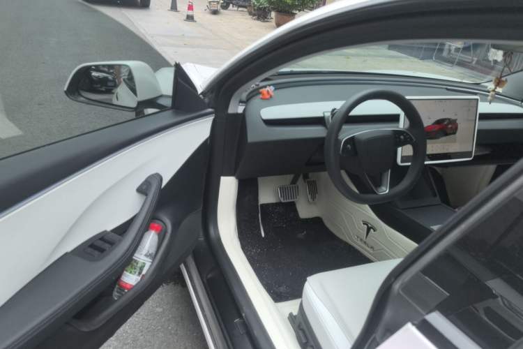 Used Tesla Model 3 2023 Rear-Wheel-Drive Version Driver Seat