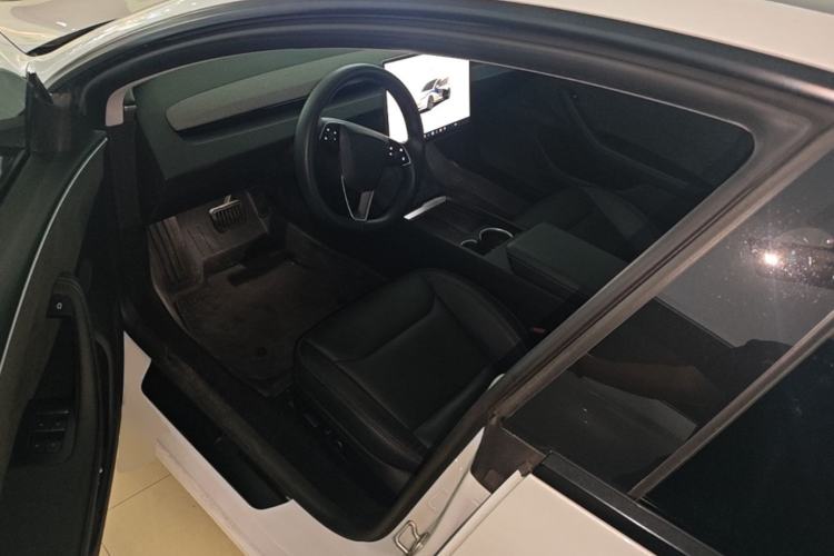 Used Tesla Model 3 2023 Long-Range All-Wheel-Drive Version Driver Seat