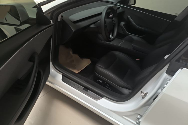 Used Tesla Model 3 2023 Rear-Wheel-Drive Version Driver Seat
